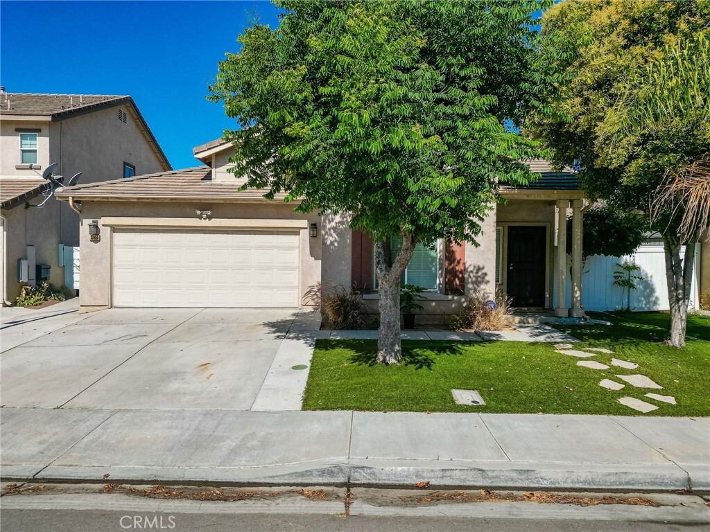 Property Photo: 13155 Acacia Avenue CA 92553