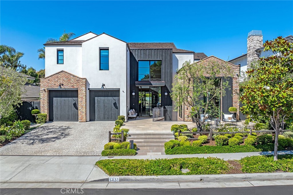 1831 Newport Hills Drive E  Newport Beach CA 92660 photo