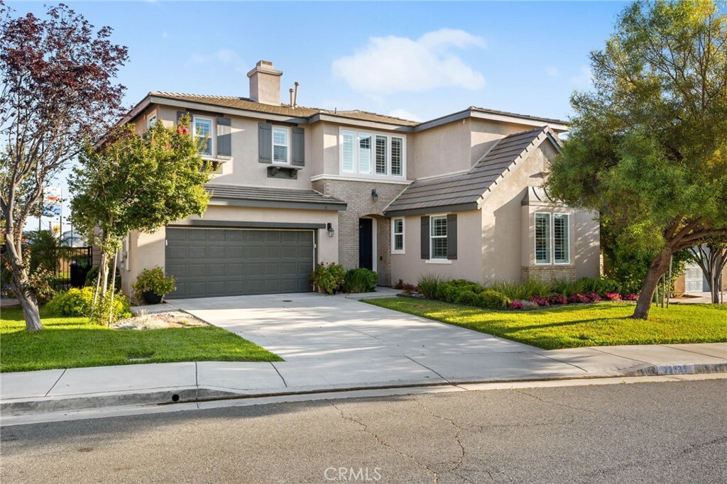 Property Photo:  23825 Lancer Court  CA 92595 