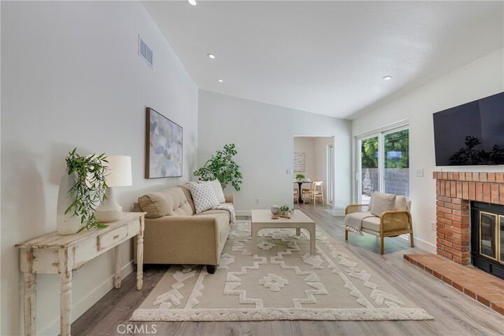Property Photo:  1 Indian Hill Lane  CA 92653 