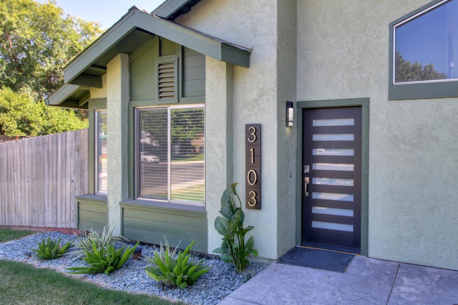 Property Photo: 3103 Prince Henry Drive CA 95833