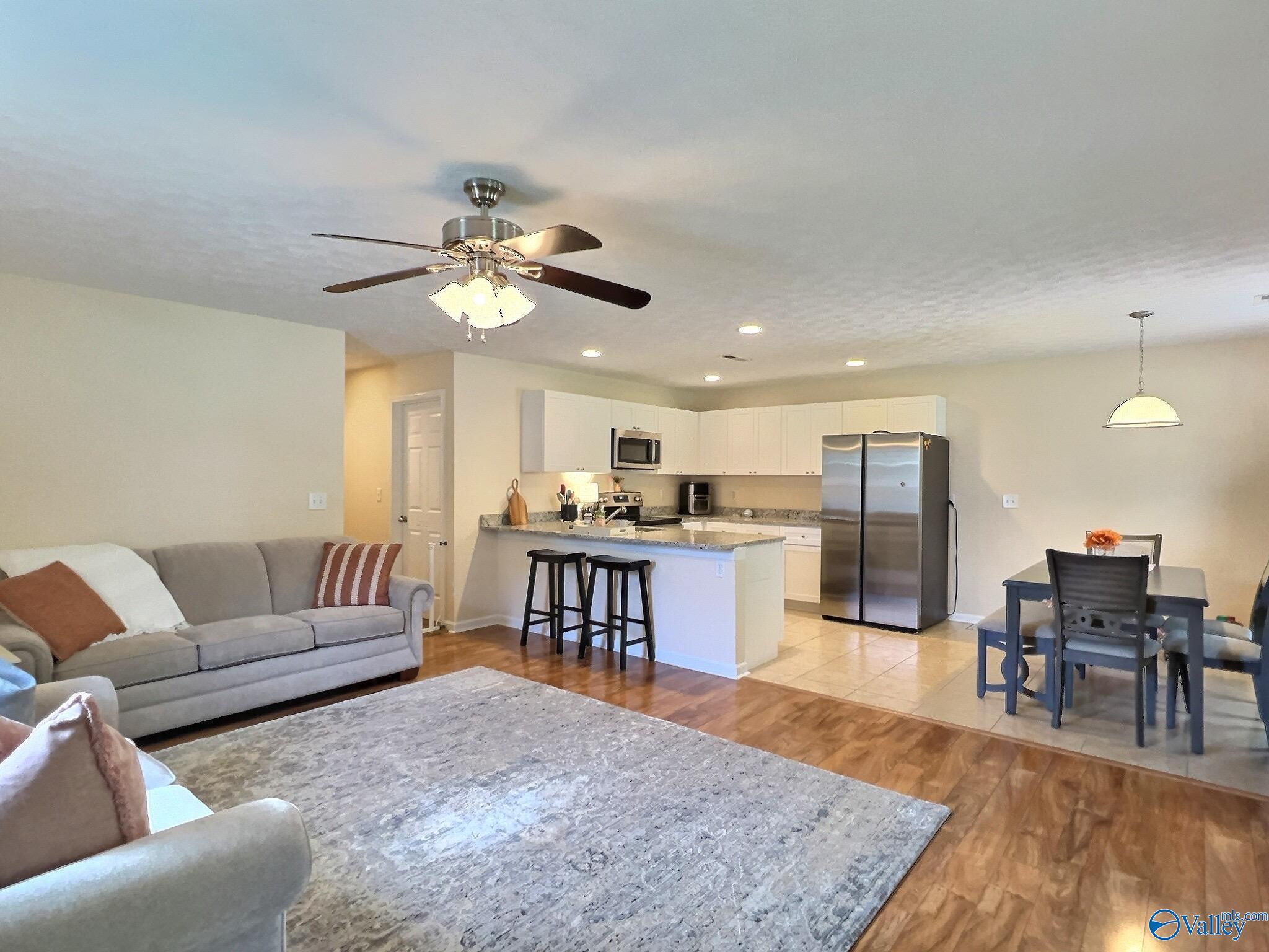 Property Photo: 3502 Montrose Avenue AL 35906