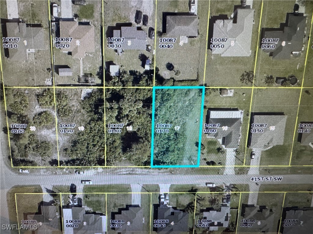 Property Photo: 3212 41st Street SW FL 33976