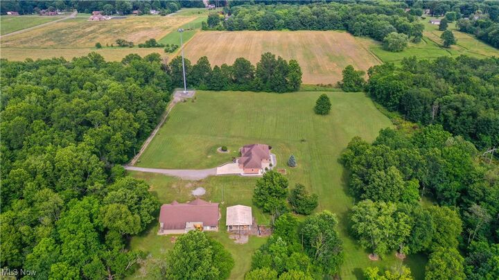 Property Photo: 4901 New Castle Road OH 44436