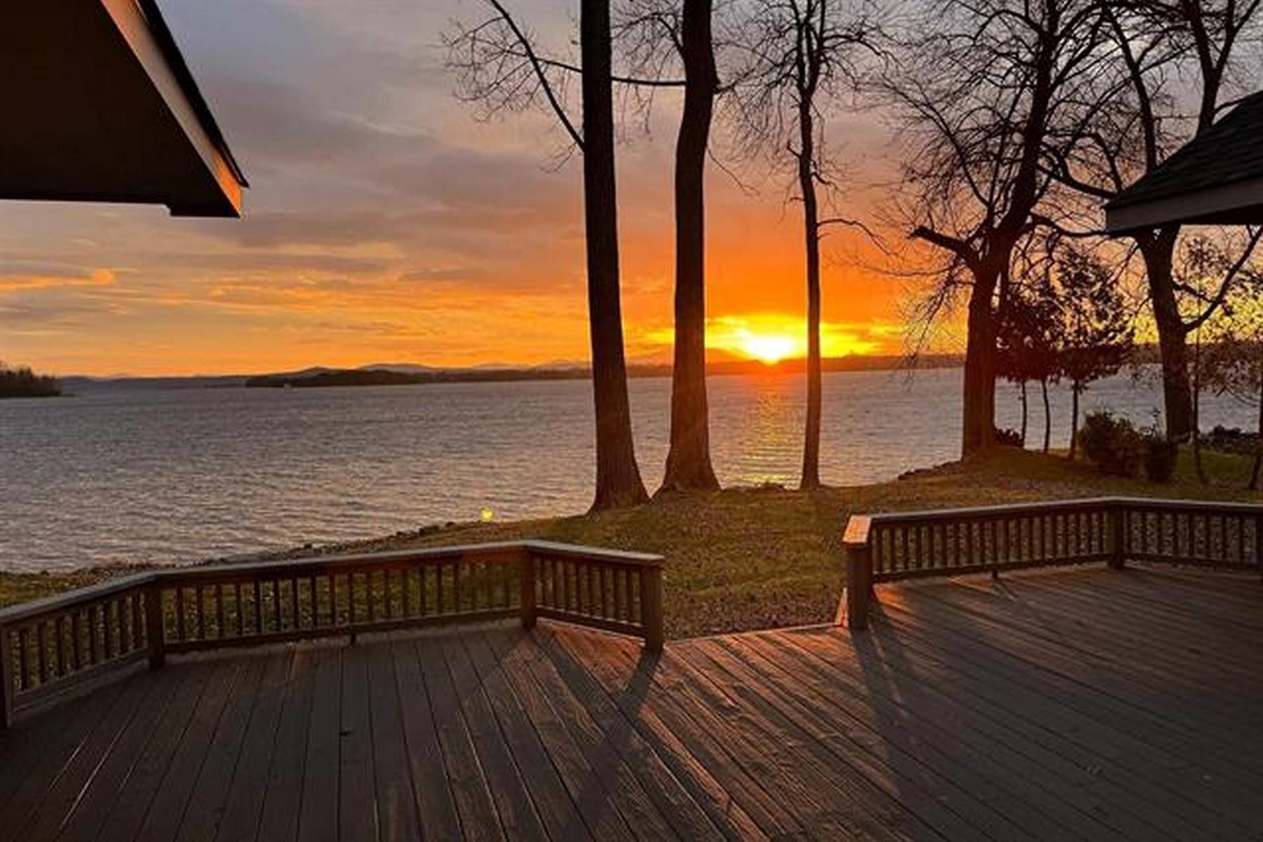 Property Photo: 28 Sunrise Drive VT 05486