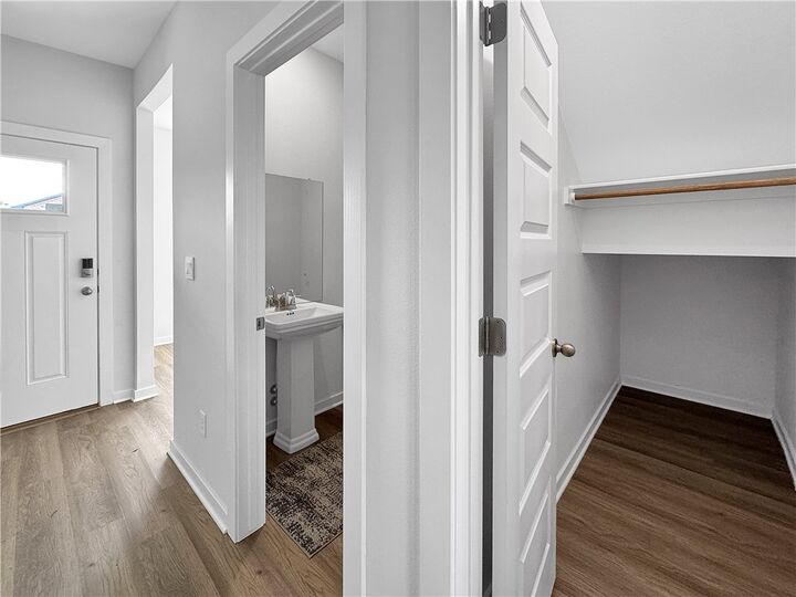 Property Photo: 5529 Selah Street AR 72764