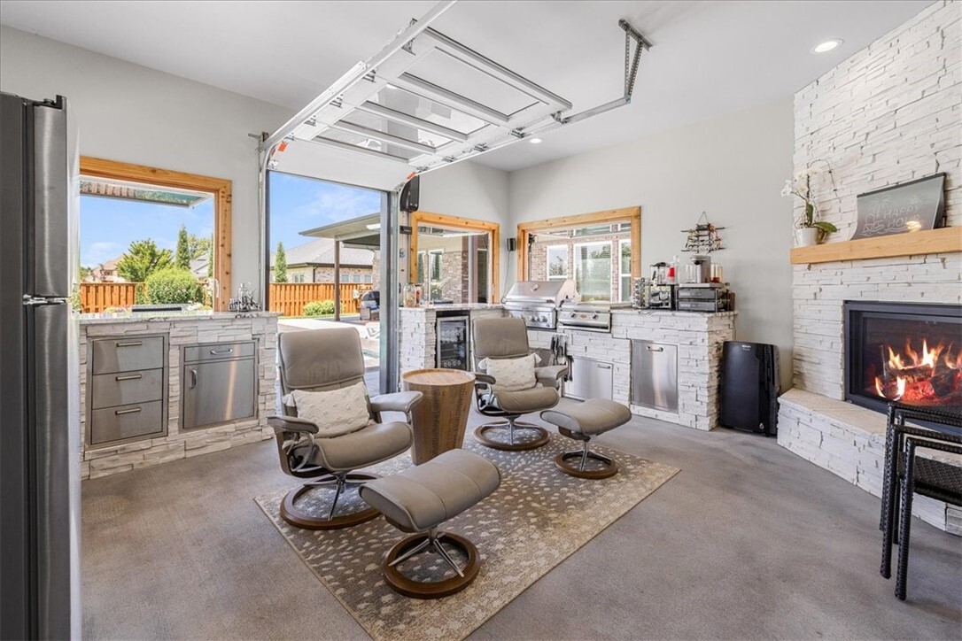 Property Photo: 8702 Flycatcher Place AR 72713