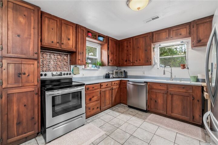 Property Photo:  16655 W Highway 62  AR 72753 