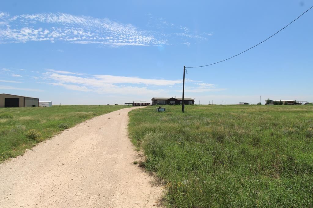Property Photo:  142 N Fm 1429  TX 79360 
