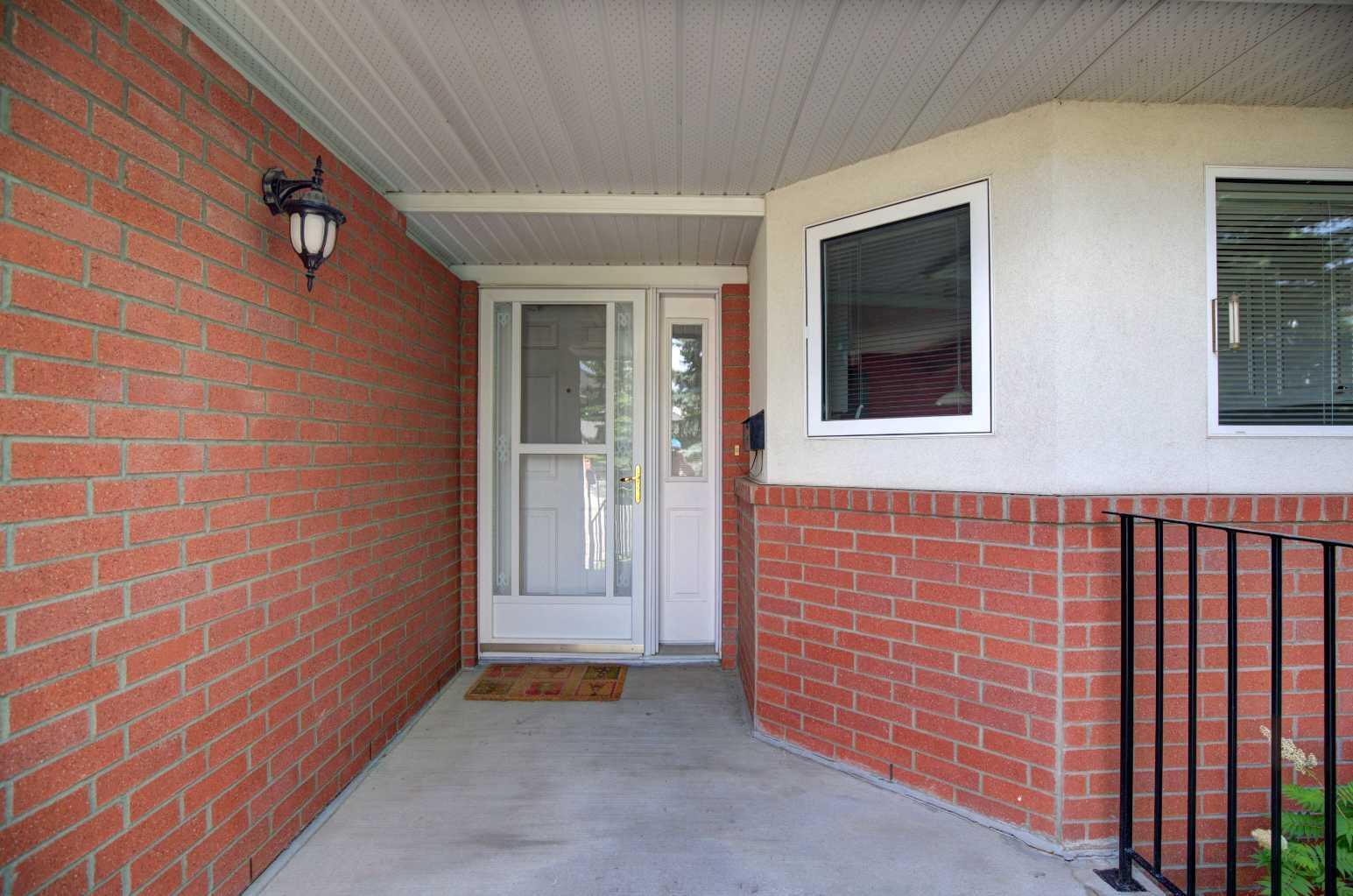 Property Photo: 127 Patina Court SW AB T3H 4K9