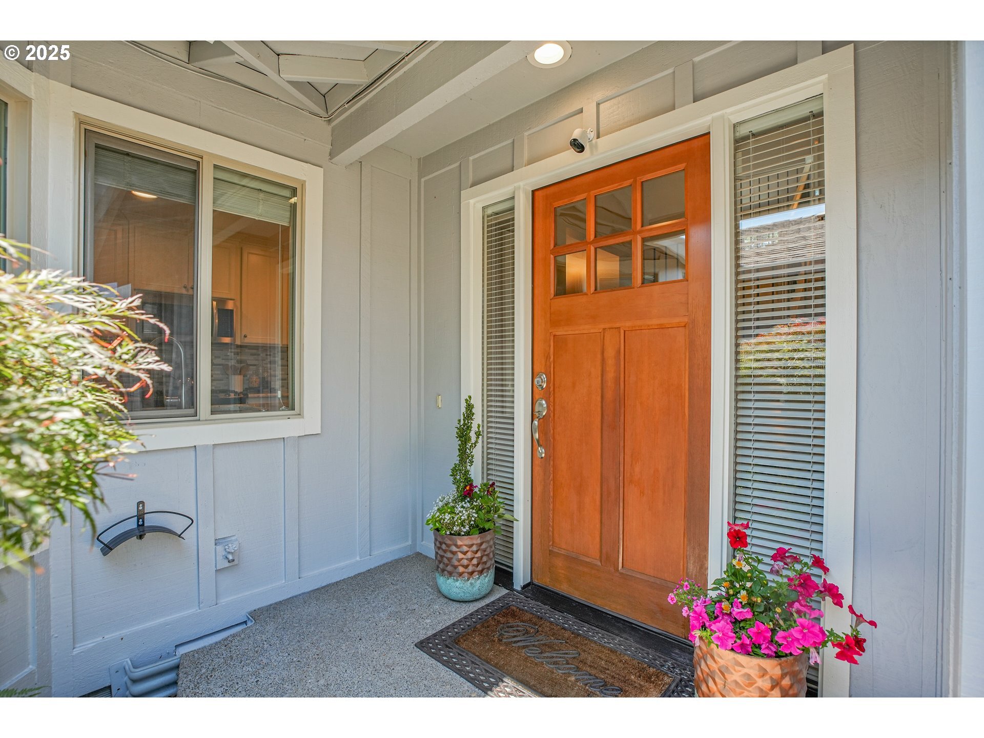 Property Photo:  9415 SW Brentwood Pl  OR 97224 