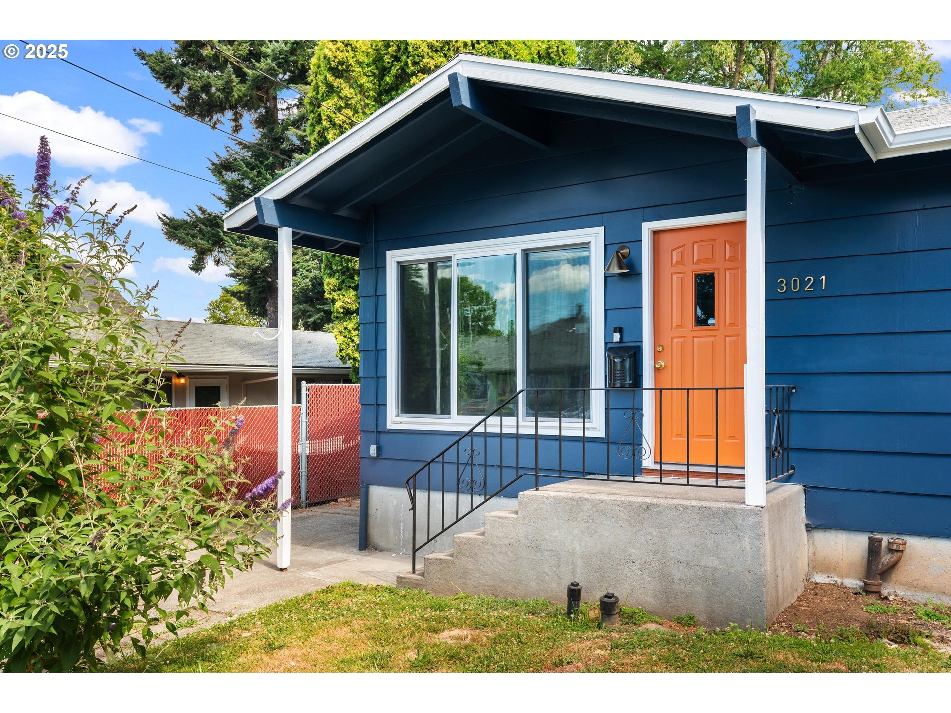 3021 SE Francis St  Portland OR 97202 photo