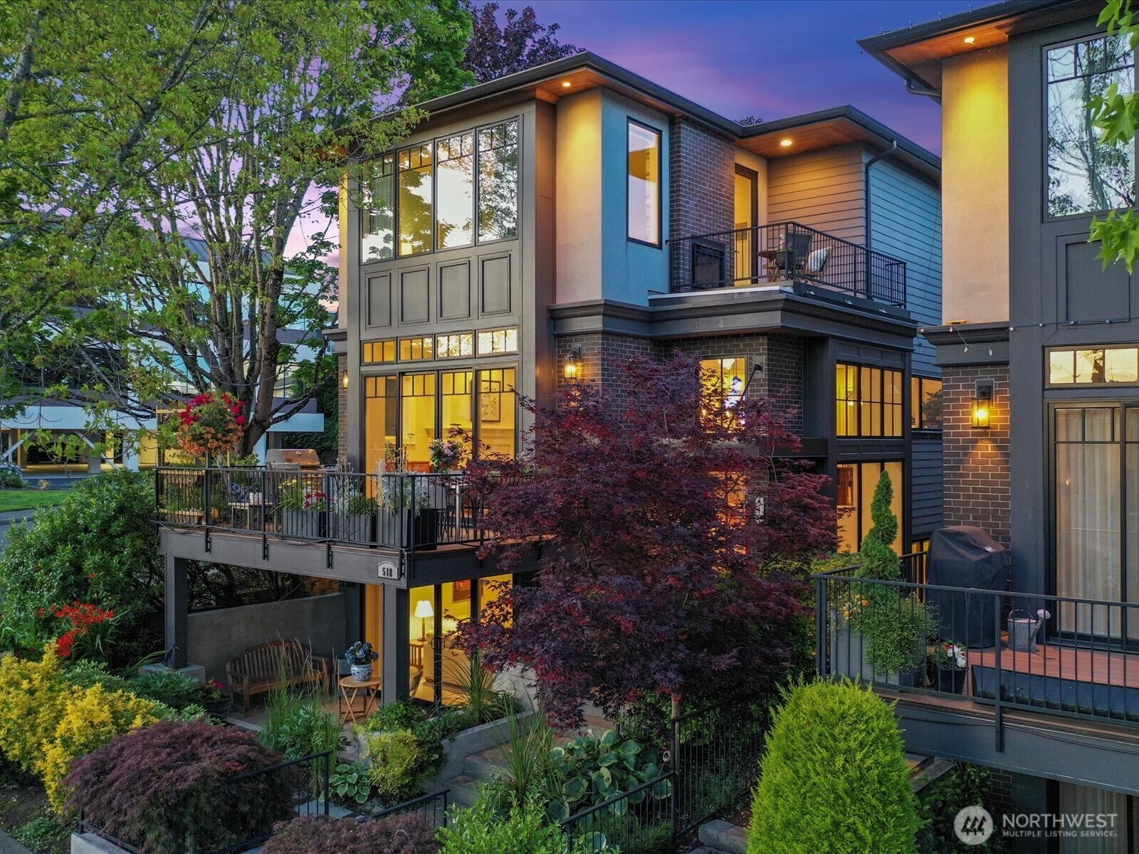 Property Photo: 518 Market Street WA 98033