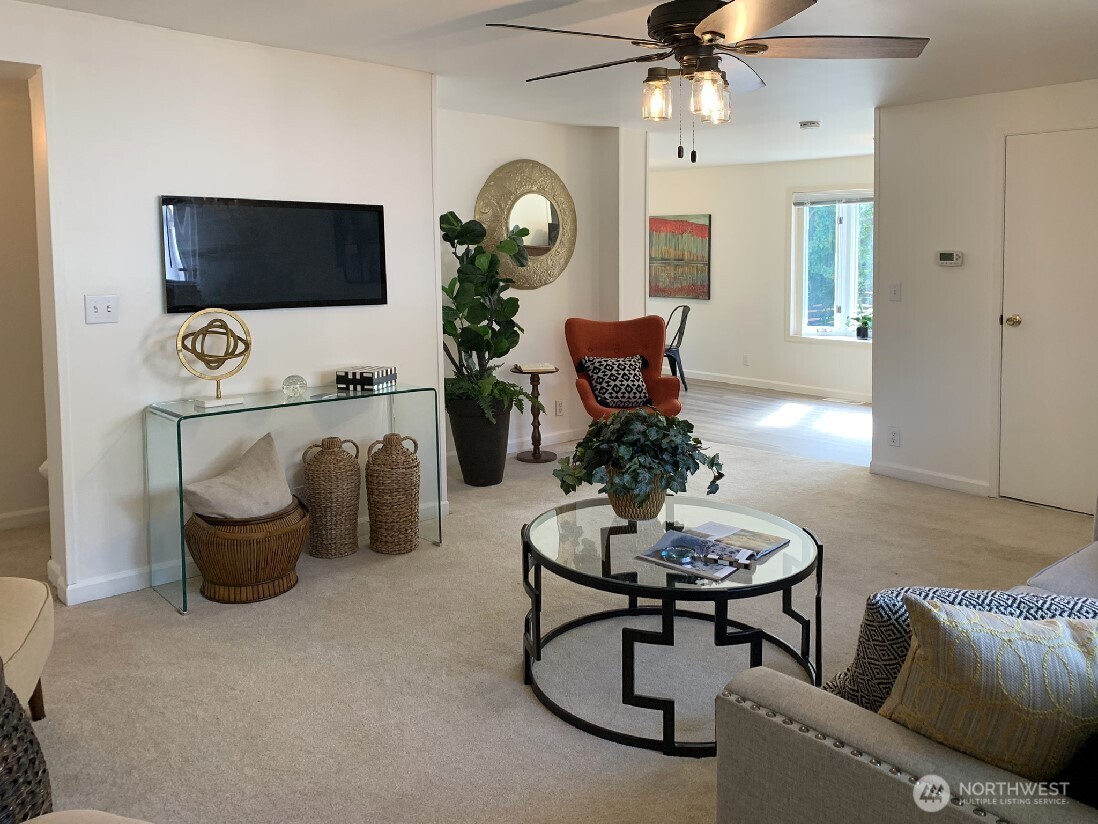 Property Photo: 5910 21st Avenue SW WA 98106