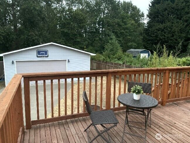 Property Photo:  5910  21st Avenue SW  WA 98106 