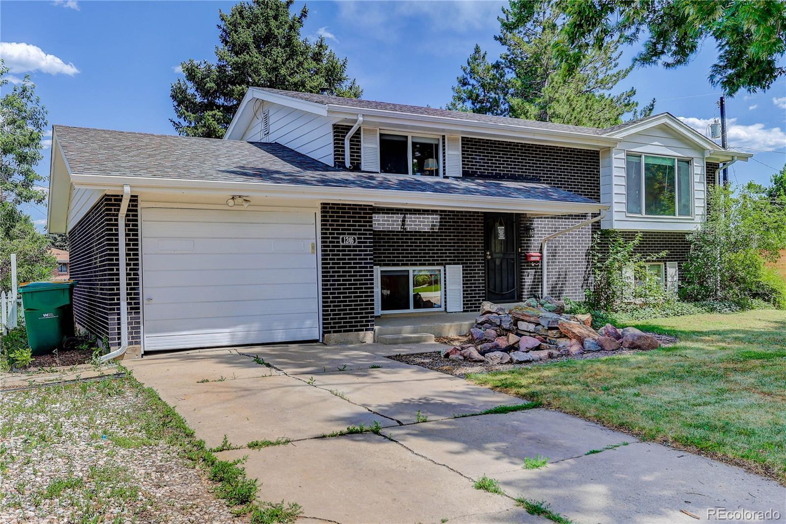 Property Photo:  1246 S Drew Way  CO 80232 