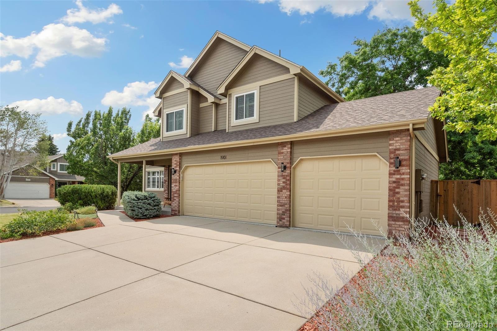Property Photo: 1901 Glenview Court CO 80526