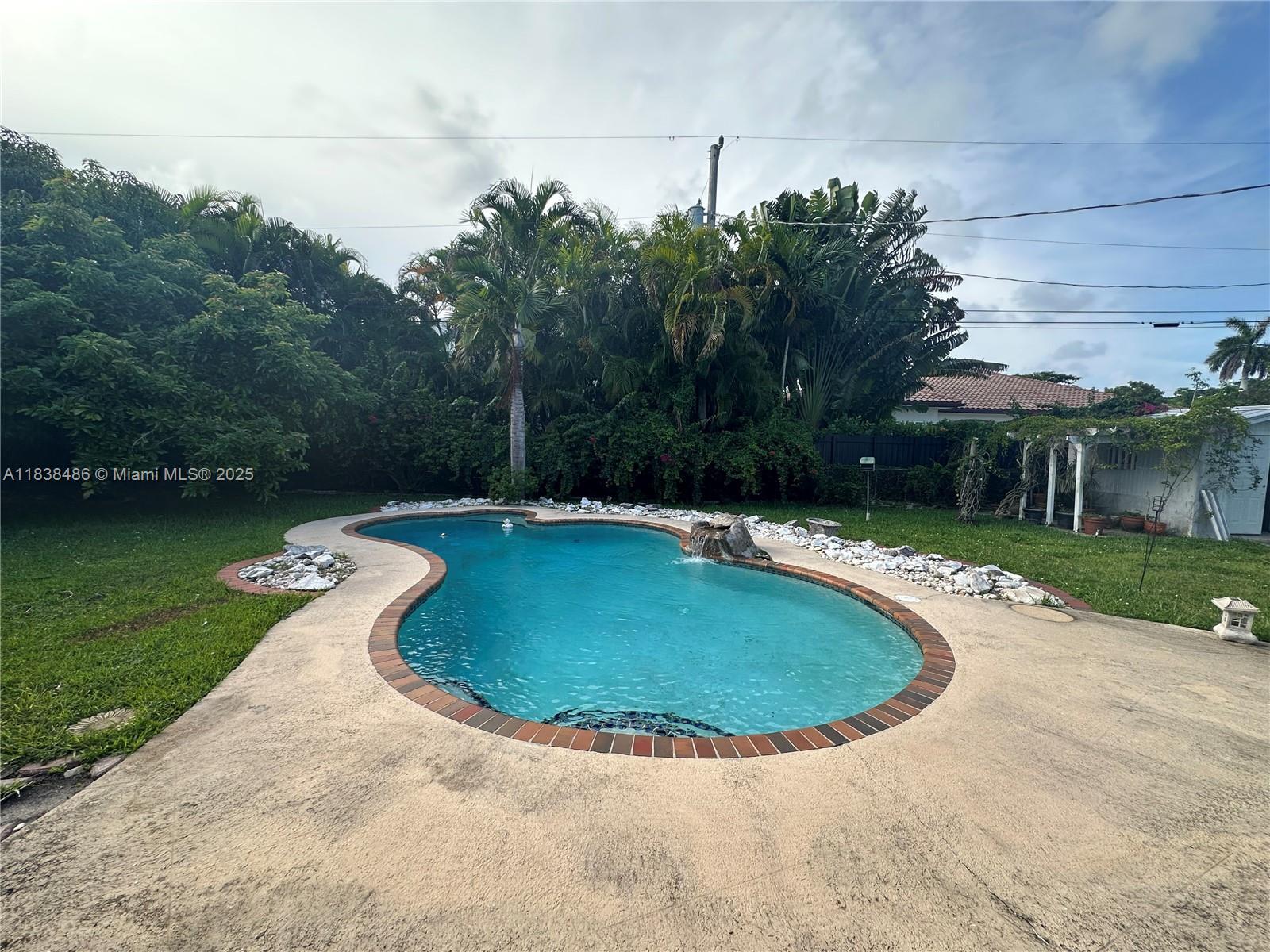 Property Photo: 8751 SW 110th St FL 33176