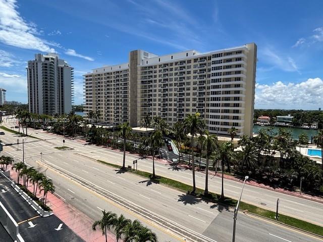 Property Photo:  5601 Collins Ave 720  FL 33140 