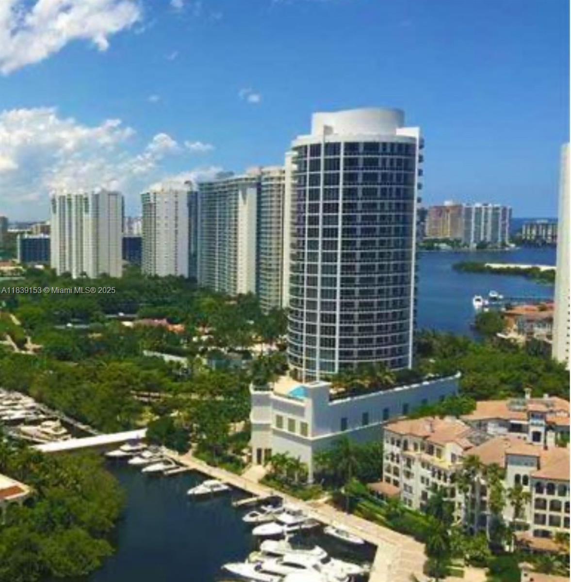 4100 Island Blvd 2303  Aventura FL 33160 photo