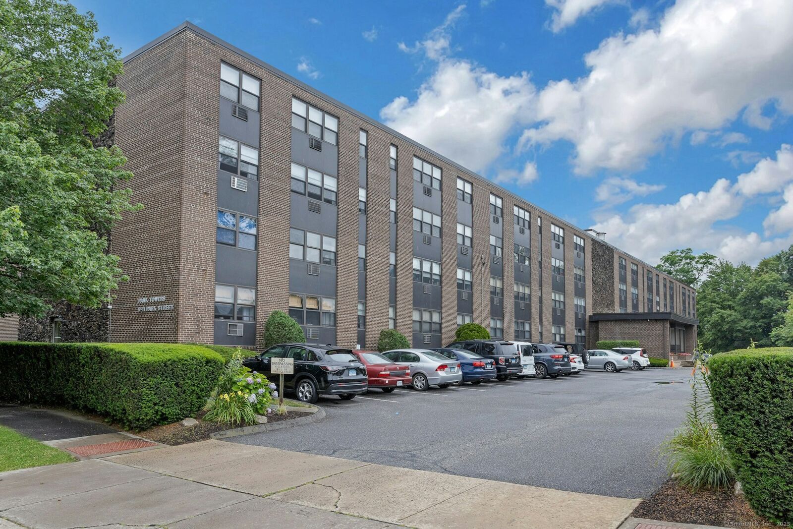 Property Photo:  9 Park Street 308  CT 06851 