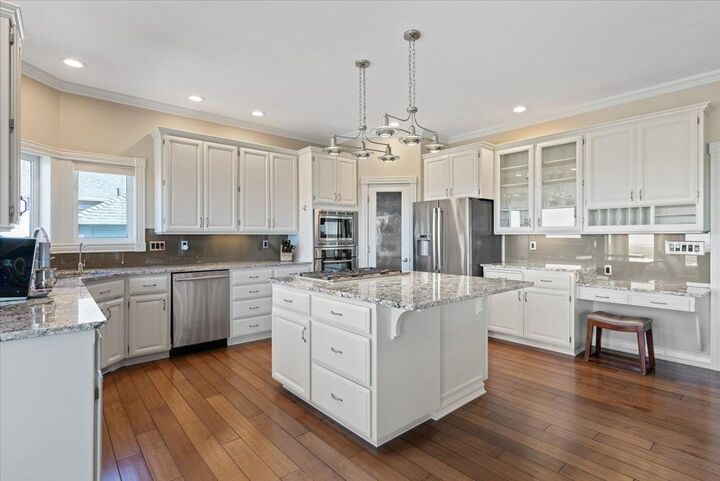 Property Photo: 5106 E Glennaire Dr WA 99223