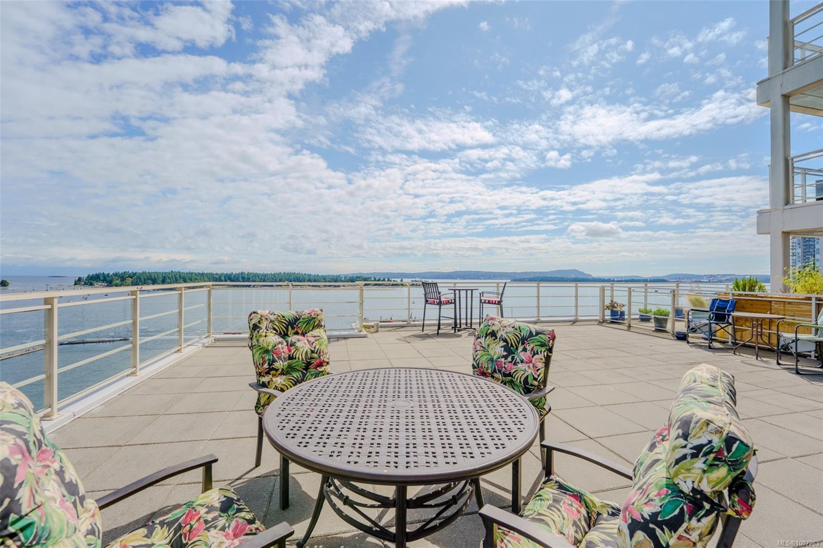 Property Photo:  38 Front St 805  BC V9R 0B8 