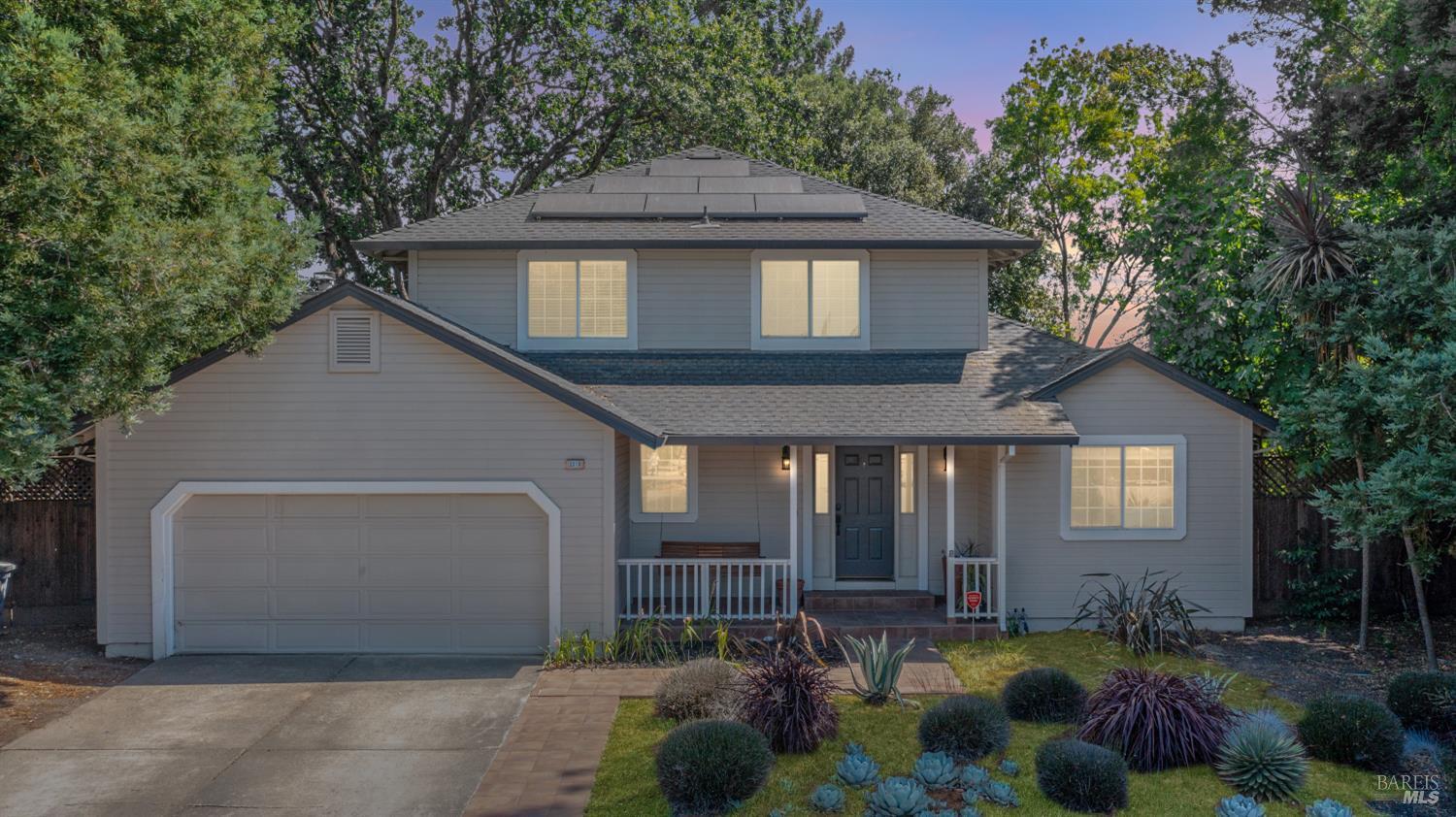 Property Photo: 2318 S Hampton Circle CA 95401