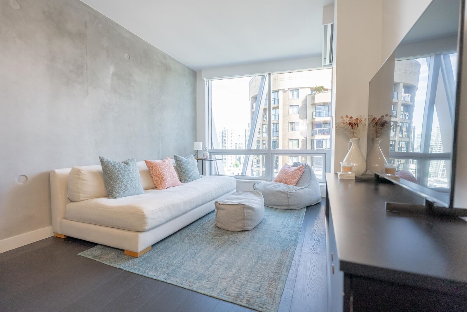 Photo de la propriété:  1111 Richards Street 1206  BC V6B 0S3 