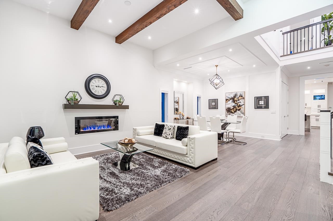 Property Photo: 9820 179 Street BC V4N 4J5