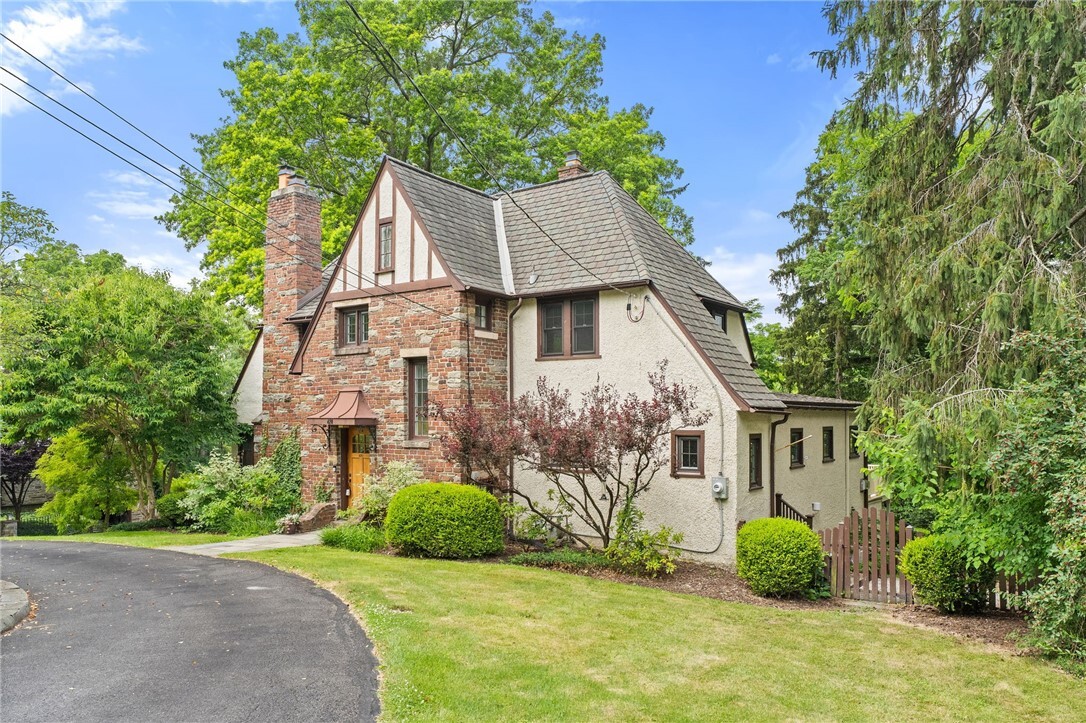 Property Photo:  420 Hanshaw Road  NY 14850 