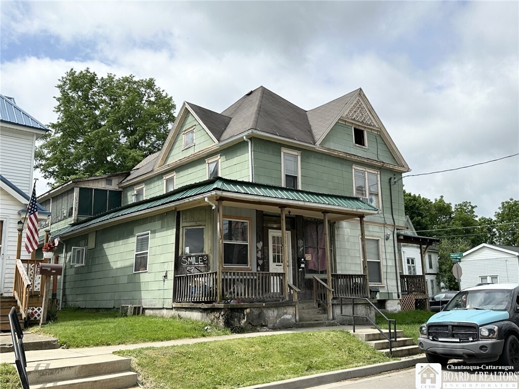 Property Photo: 323 Newland Avenue NY 14701