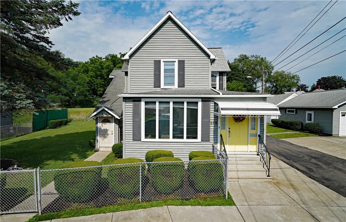 Property Photo: 211, 213-215 Conhocton Street NY 14830