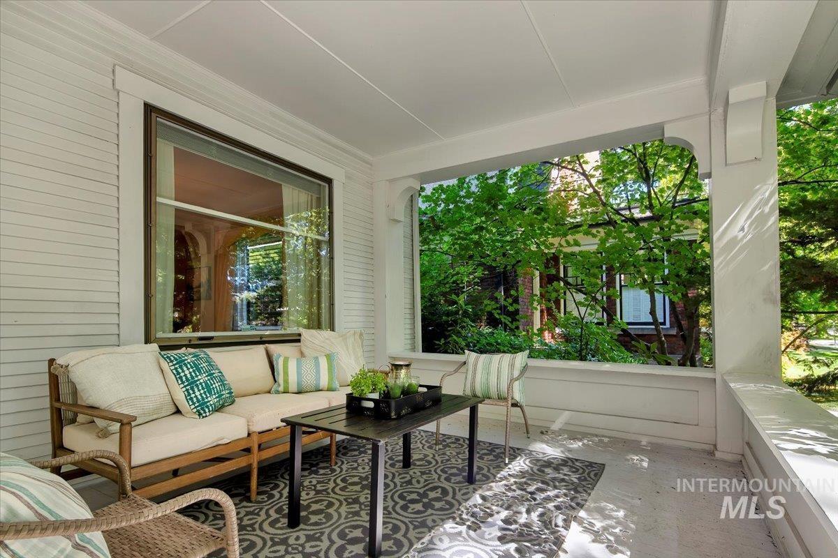 Property Photo:  915 N Harrison Blvd  ID 83702 