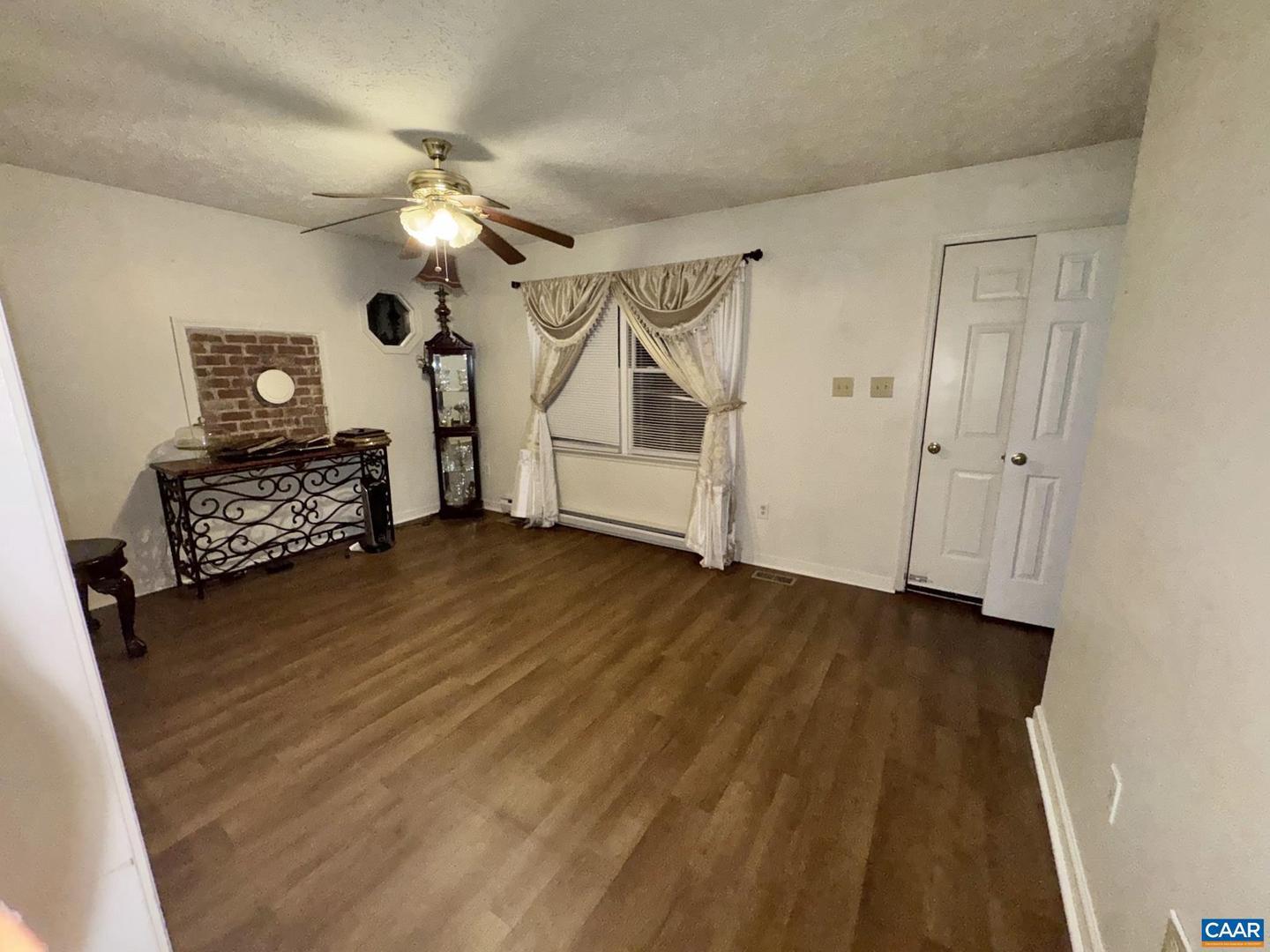 Property Photo: 273 Johnny Hall Rd VA 23117