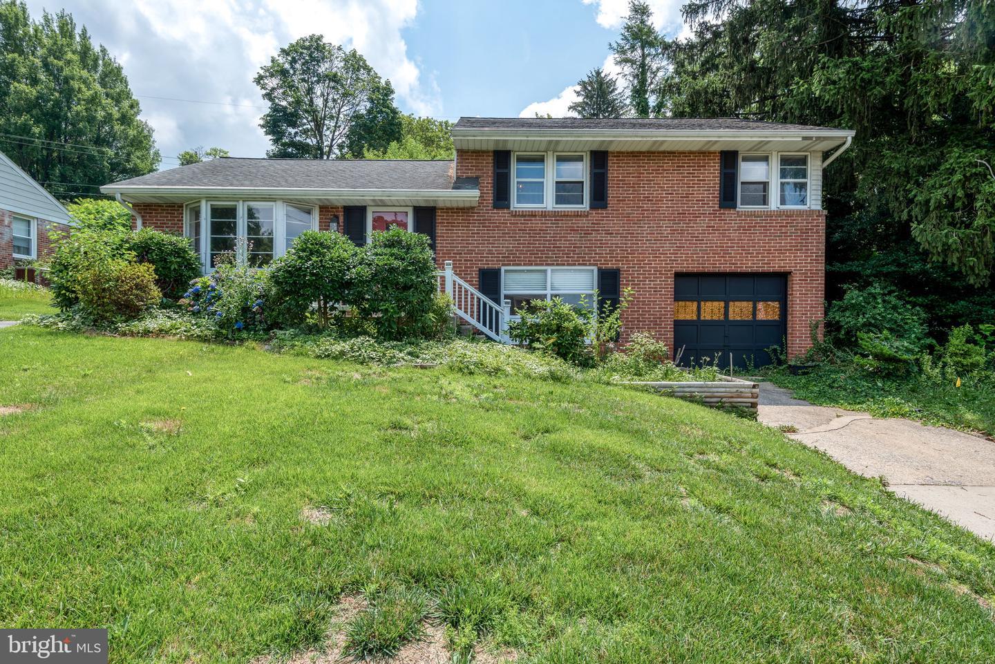 748 Clearmount Road  York PA 17403 photo