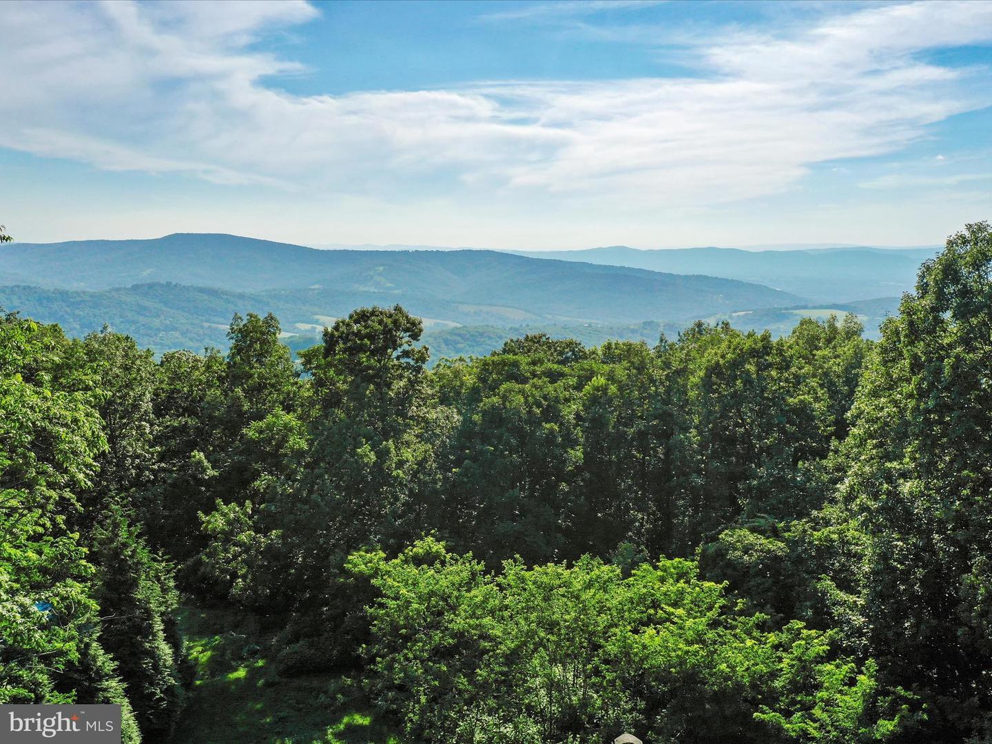 Property Photo: 386 Shenandoah Valley Drive VA 22630