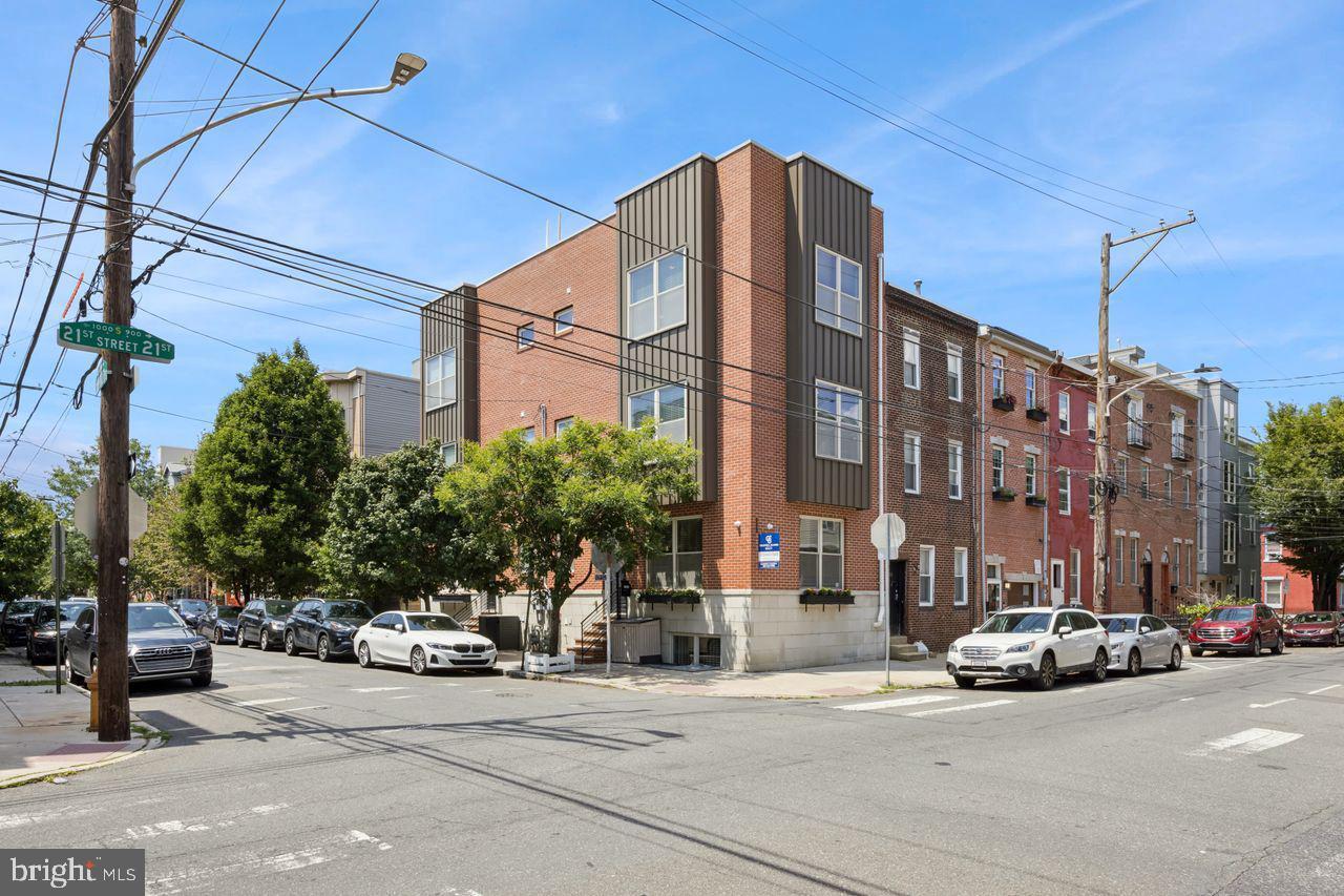 2101 Carpenter Street A  Philadelphia PA 19146 photo
