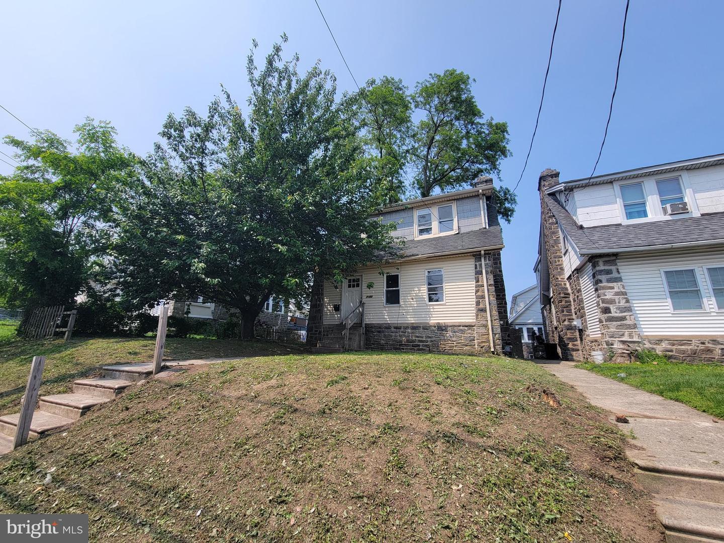 Property Photo: 7603 W Chester Pike PA 19082