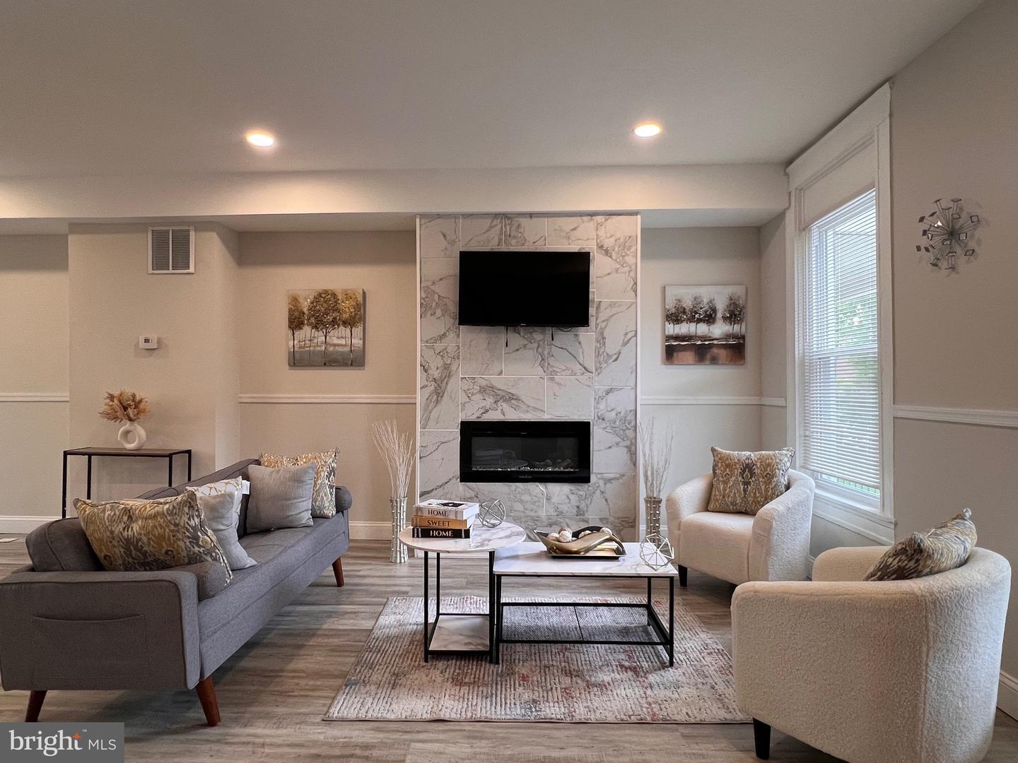 Property Photo:  1713 E 29th Street  MD 21218 