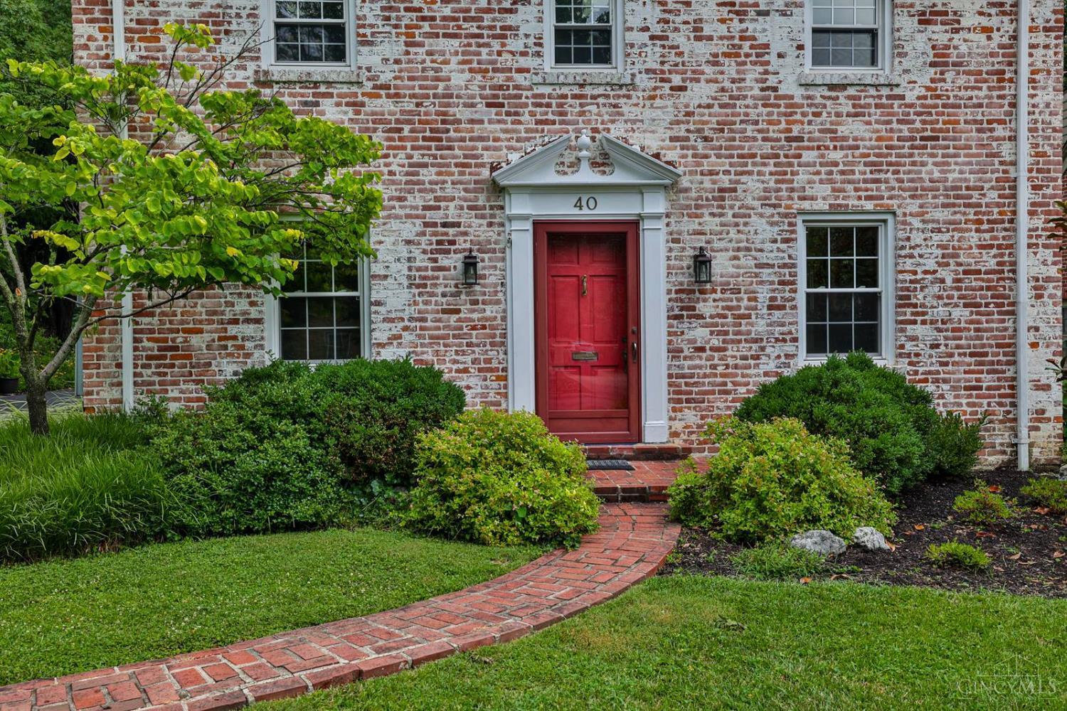 Property Photo: 40 Forest Avenue OH 45215
