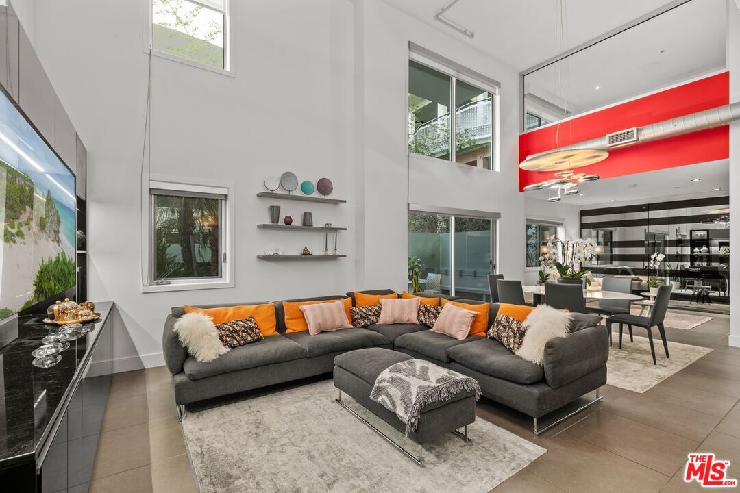 Property Photo: 1700 Sawtelle Blvd CA 90025