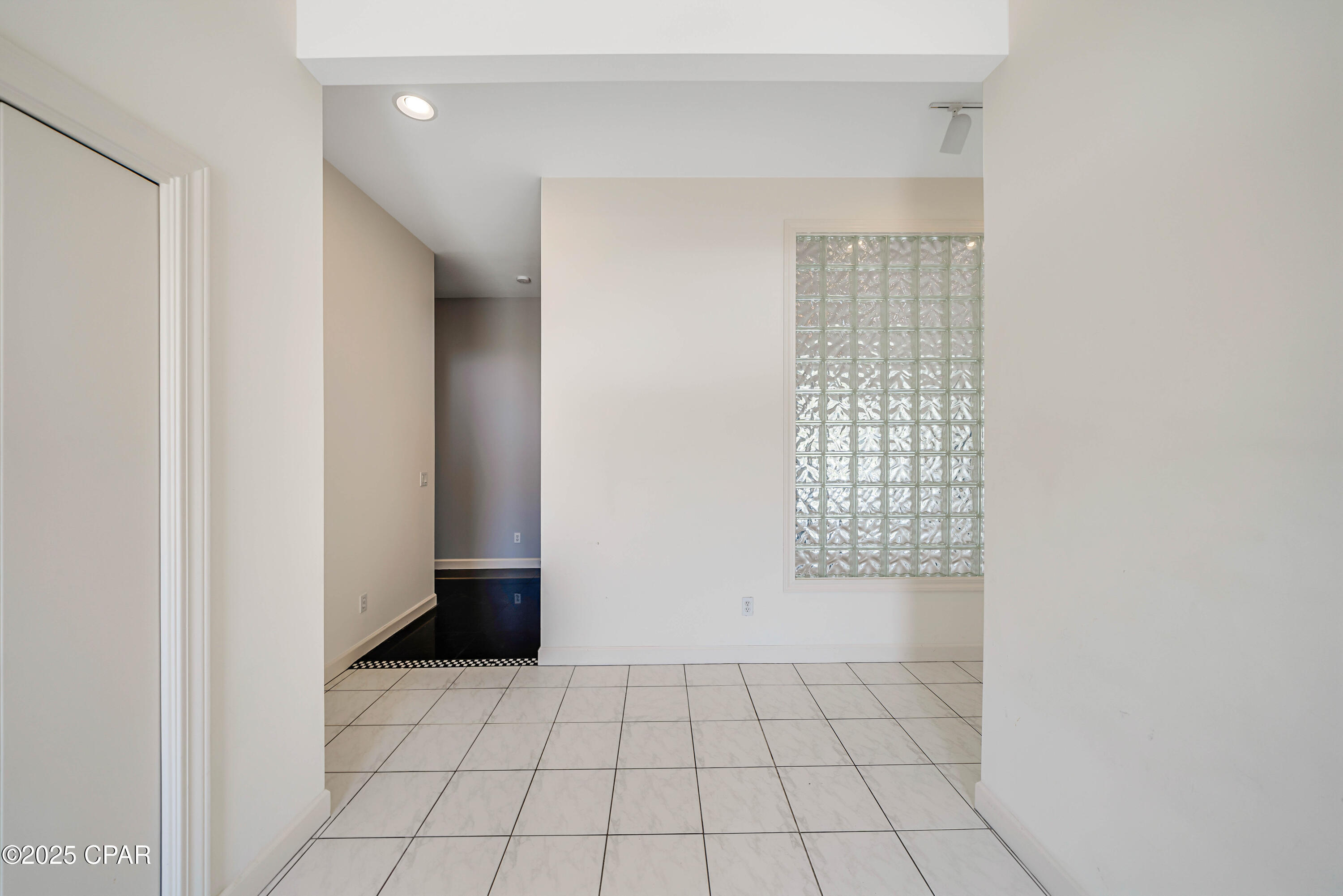 Property Photo: 2808 Longleaf Road FL 32405