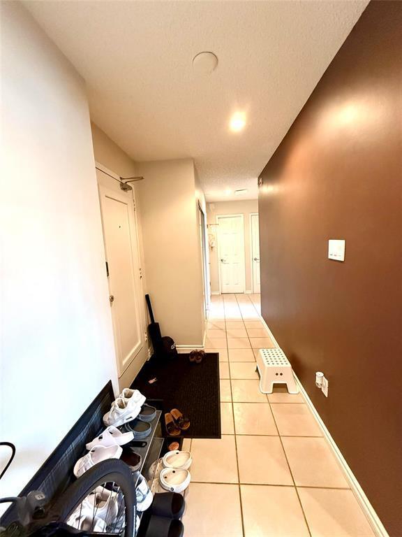 Property Photo: 375 Stradbrook Avenue MB R3L 0J7