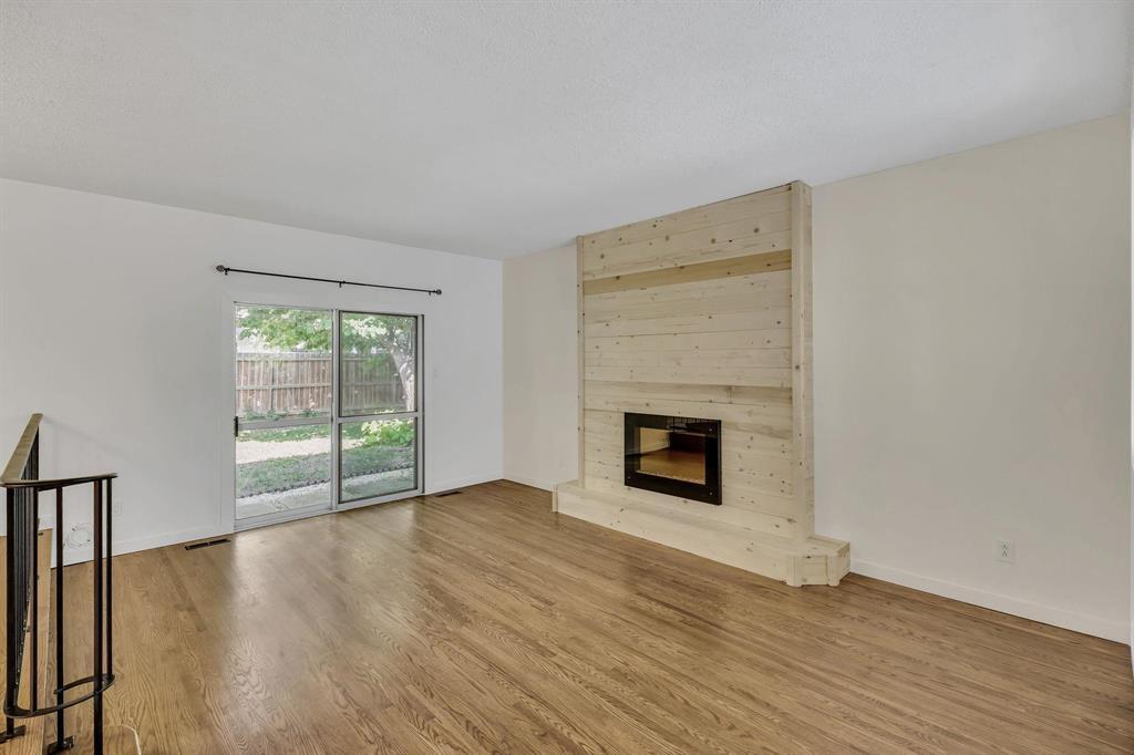 Property Photo: 66 Ryerson Avenue MB R3T 3W1