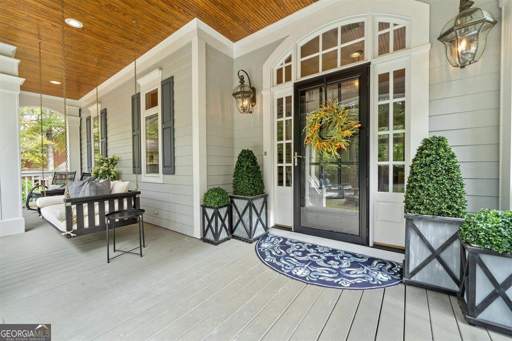 Property Photo: 1011 Cartwright Lane GA 30642