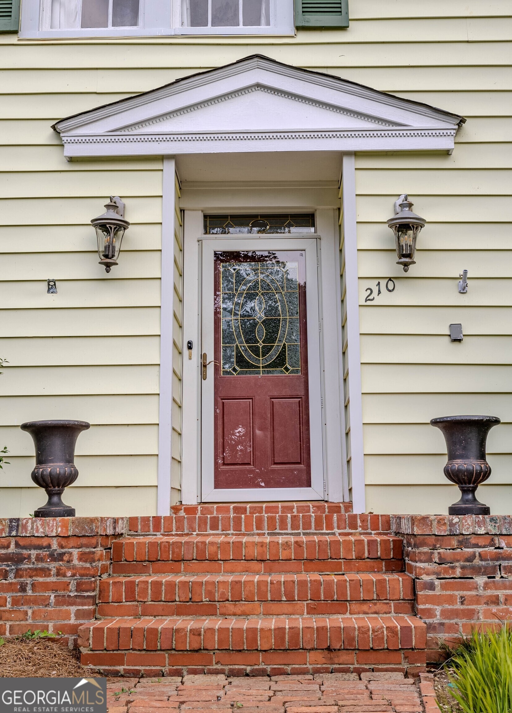Property Photo: 210 E 9th Street SW GA 30161