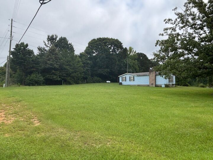 Property Photo: 400 Burdette Drive GA 31808