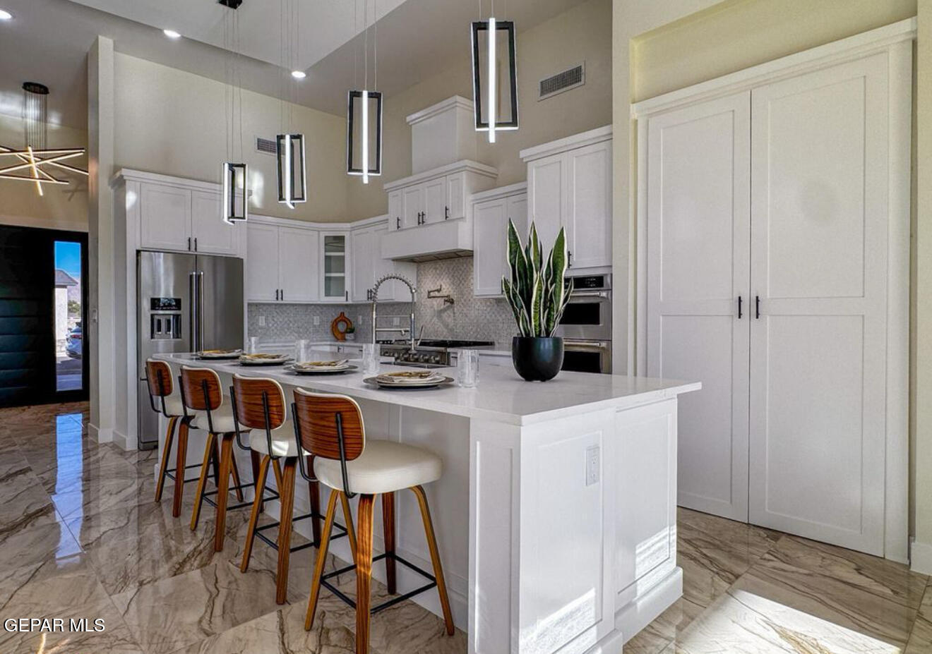 Property Photo: 5664 Rio Bonito Circle TX 79932