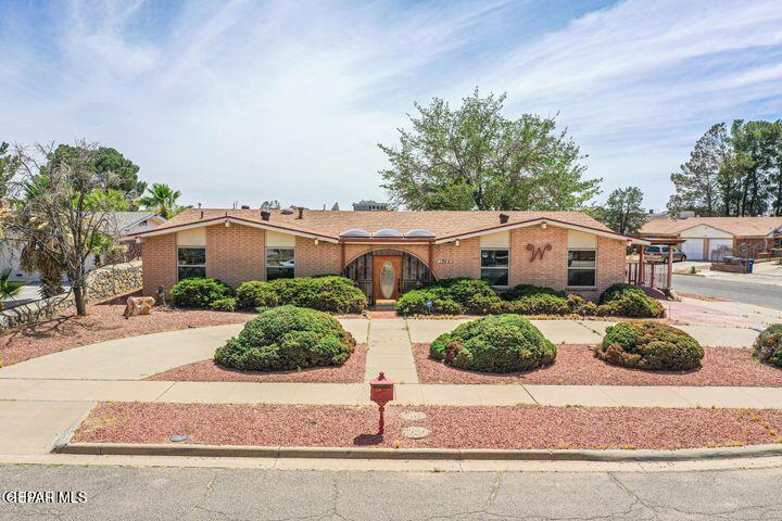 1944 Ratner Circle  El Paso TX 79936 photo